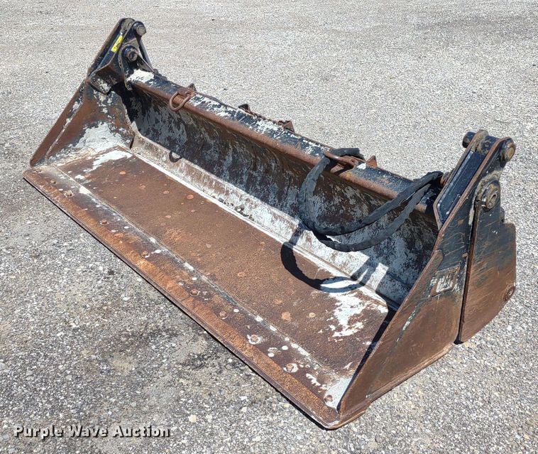 image for item DO5048 Caterpillar  4-in-1 skid steer bucket