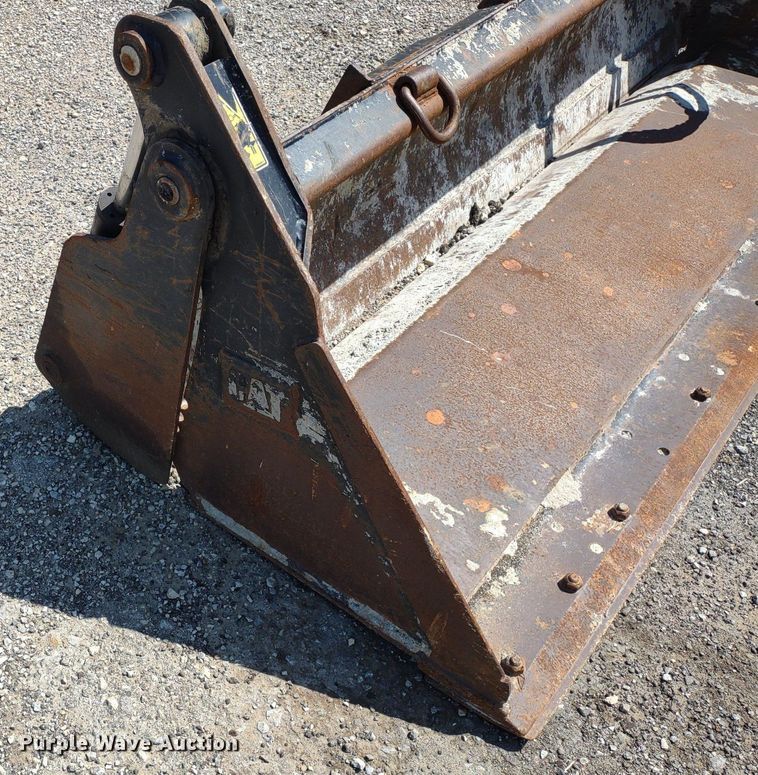 image for item DO5048 Caterpillar  4-in-1 skid steer bucket