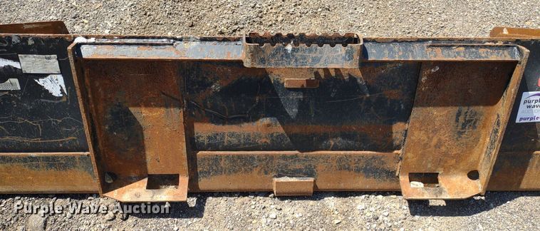 image for item DO5049 Caterpillar  72" W skid steer bucket
