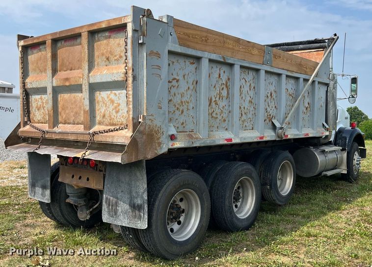 image for item DP0501 1996 Kenworth T800B  dump truck