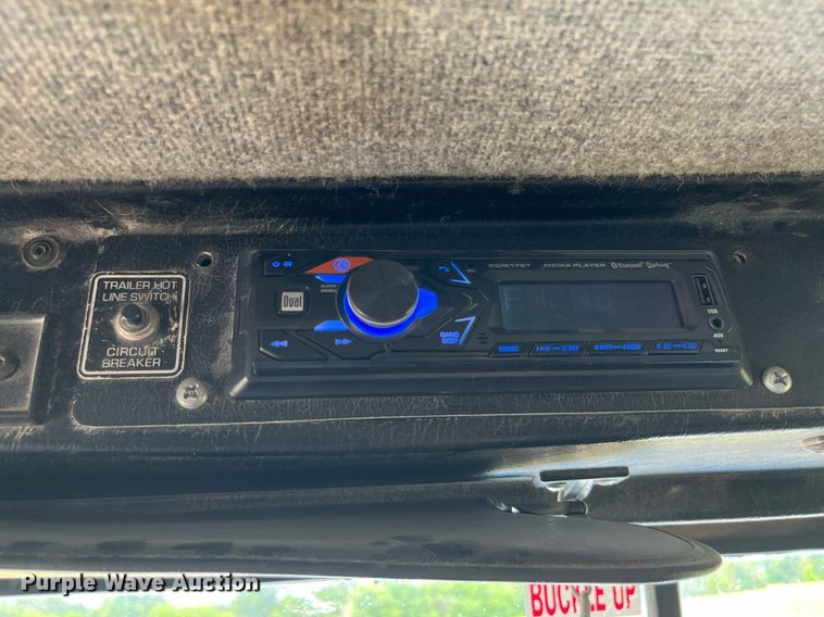 image for item DP0501 1996 Kenworth T800B  dump truck