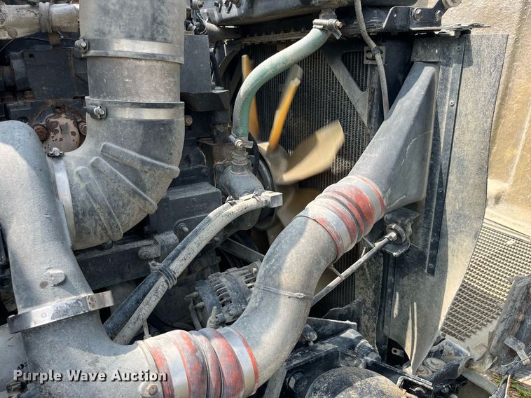 image for item DP0501 1996 Kenworth T800B  dump truck