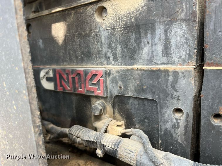 image for item DP0501 1996 Kenworth T800B  dump truck