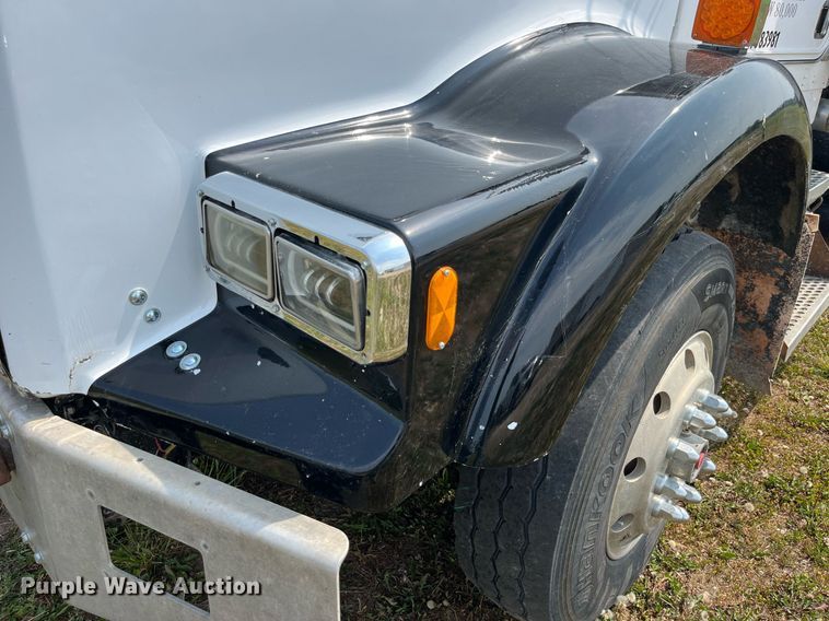 image for item DP0501 1996 Kenworth T800B  dump truck