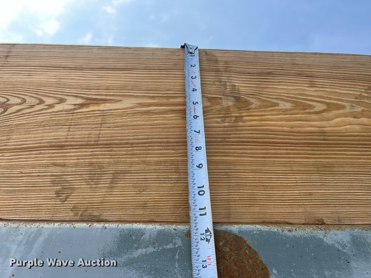 image for item DP0501 1996 Kenworth T800B  dump truck