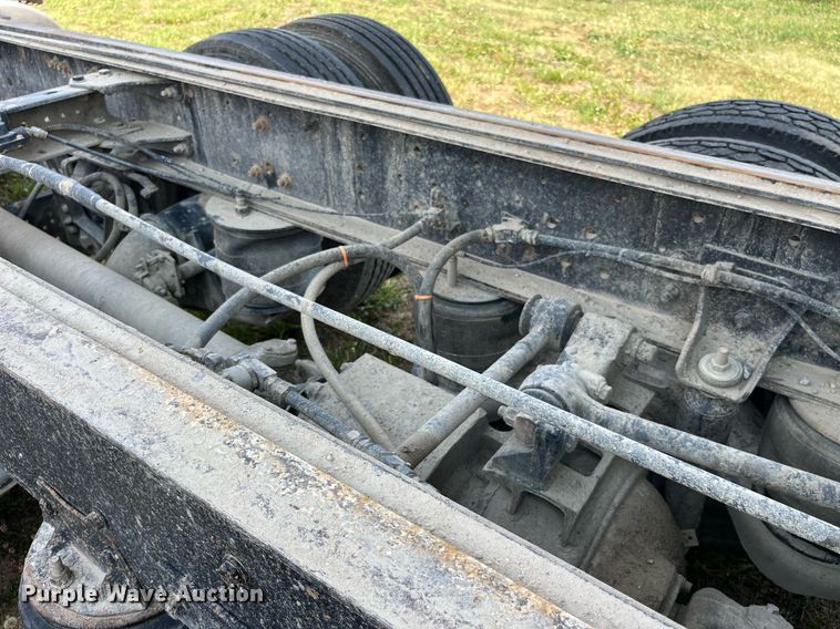 image for item DP0501 1996 Kenworth T800B  dump truck