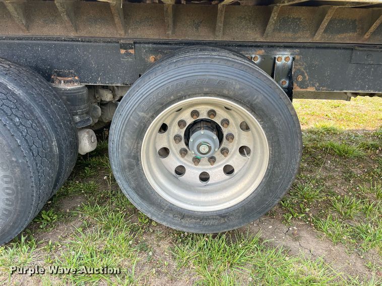 image for item DP0501 1996 Kenworth T800B  dump truck