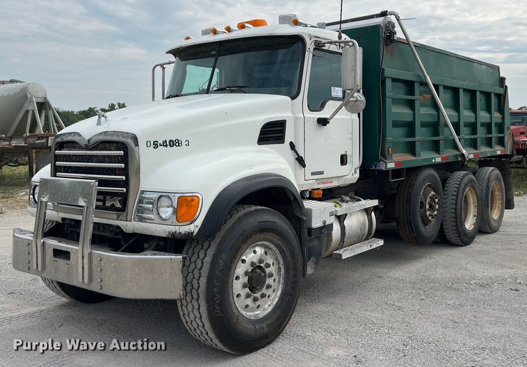 image for item DP0508 2005 Mack CV713  dump truck