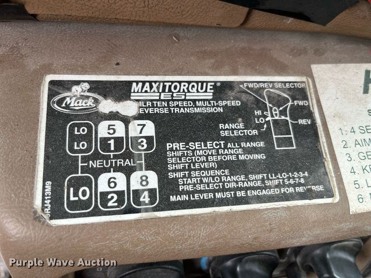 image for item DP0508 2005 Mack CV713  dump truck