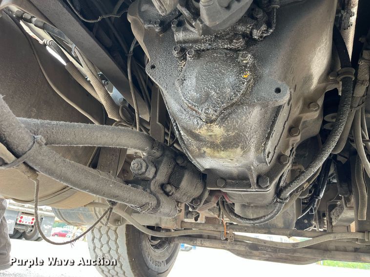 image for item DP0508 2005 Mack CV713  dump truck