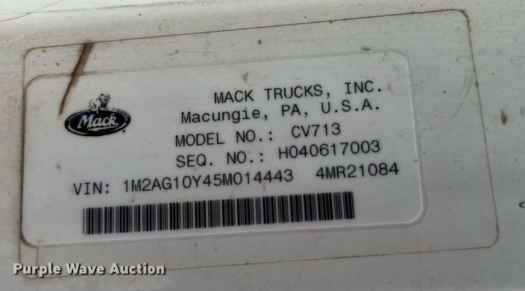image for item DP0508 2005 Mack CV713  dump truck