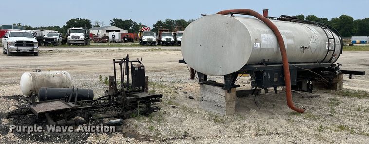 image for item DP0510 Etynre Black-Topper BT-HL  oil distributor tank bed