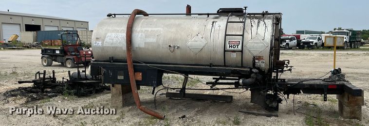 image for item DP0510 Etynre Black-Topper BT-HL  oil distributor tank bed