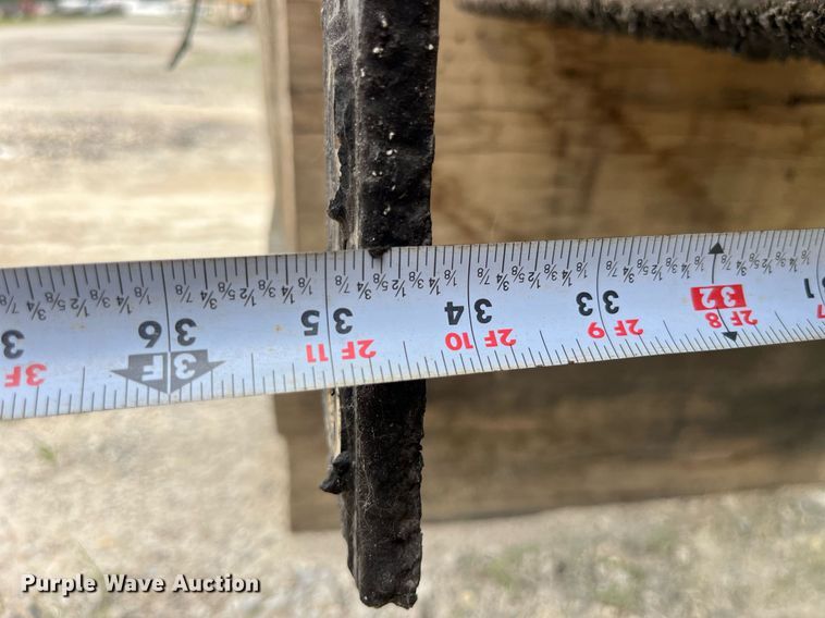 image for item DP0510 Etynre Black-Topper BT-HL  oil distributor tank bed