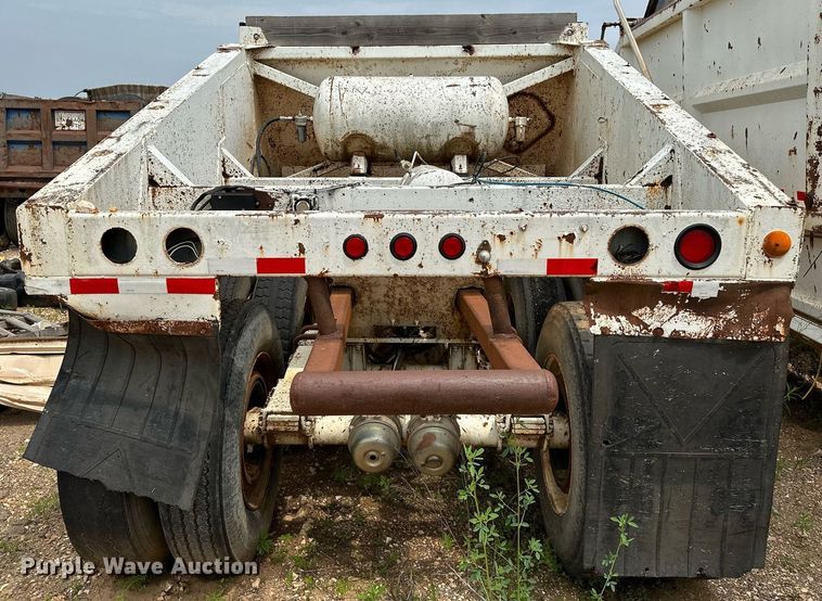 image for item DP3163 1998 Clement 3520BH  bottom dump trailer