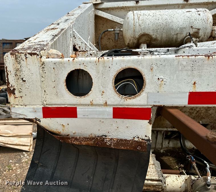 image for item DP3163 1998 Clement 3520BH  bottom dump trailer