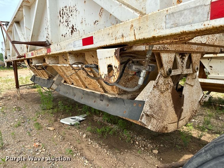 image for item DP3163 1998 Clement 3520BH  bottom dump trailer