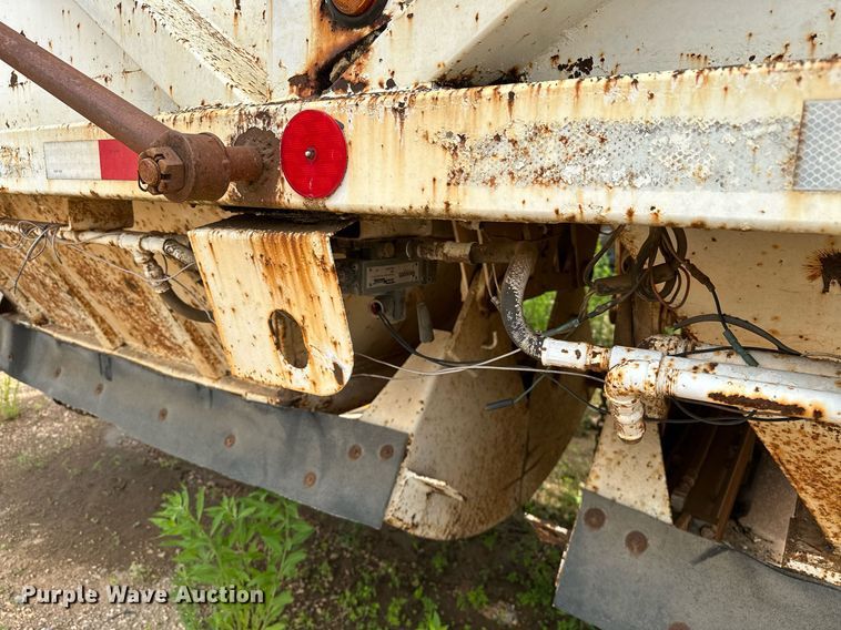 image for item DP3163 1998 Clement 3520BH  bottom dump trailer