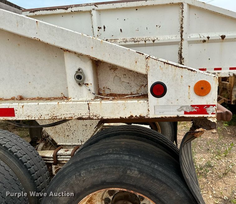 image for item DP3163 1998 Clement 3520BH  bottom dump trailer