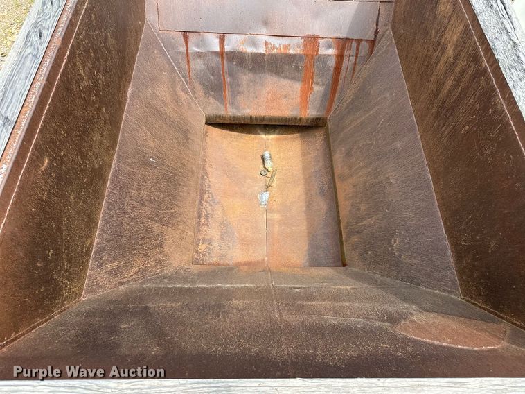 image for item DP3163 1998 Clement 3520BH  bottom dump trailer