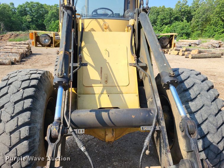 image for item DP5167 1987 Michigan L70  wheel loader