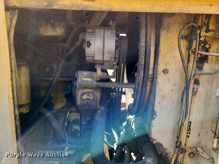 image for item DP5167 1987 Michigan L70  wheel loader