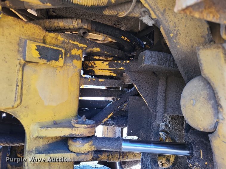 image for item DP5167 1987 Michigan L70  wheel loader