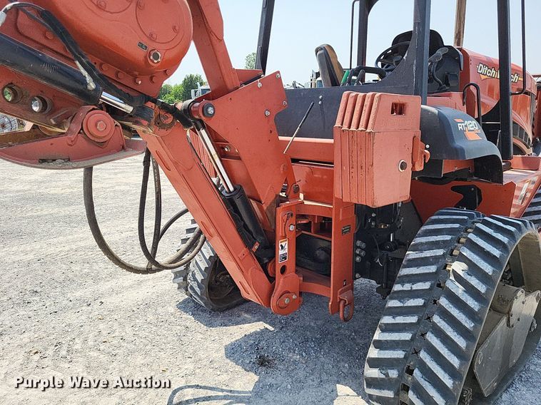 image for item DP5171 2012 Ditch Witch RT120 Quad  vibratory cable plow