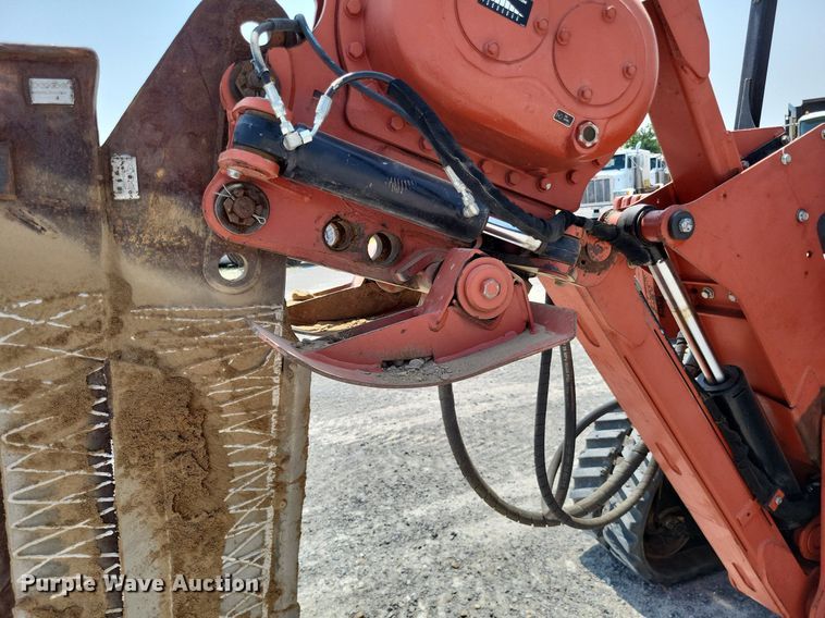 image for item DP5171 2012 Ditch Witch RT120 Quad  vibratory cable plow