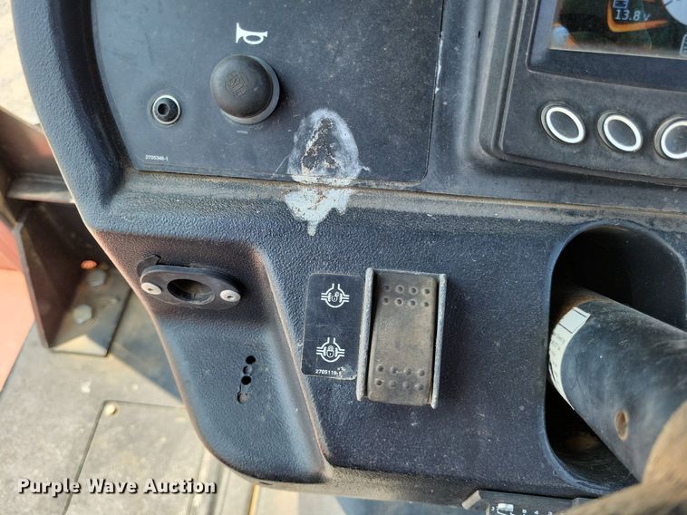 image for item DP5171 2012 Ditch Witch RT120 Quad  vibratory cable plow