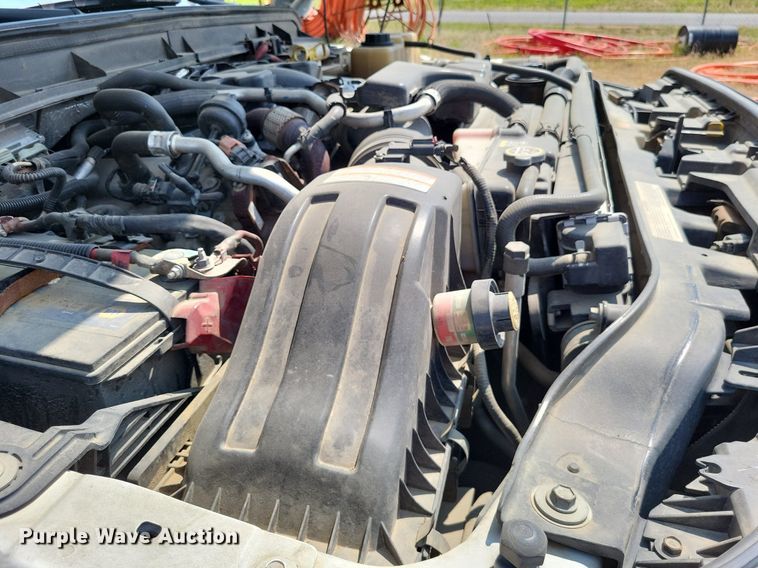 image for item DP5173 2011 Ford F550 Super Duty  bucket truck