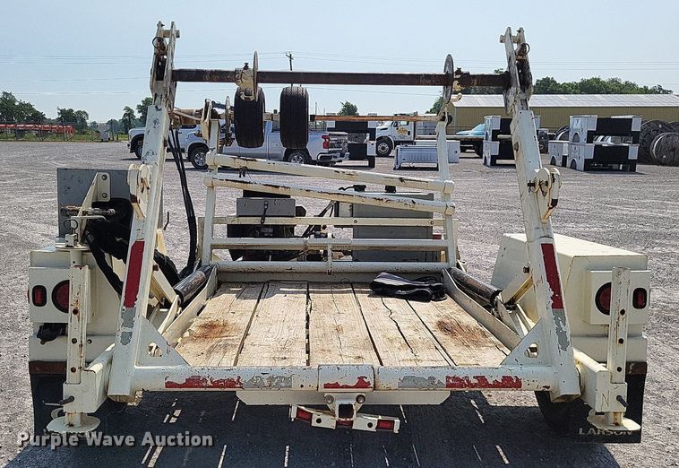 image for item DP5174 2015 Larson 5620  reel trailer