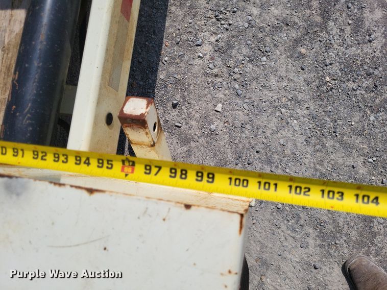 image for item DP5174 2015 Larson 5620  reel trailer