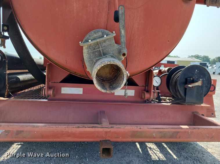 image for item DP5175 2011 Ditch Witch FX30  vacuum excavator