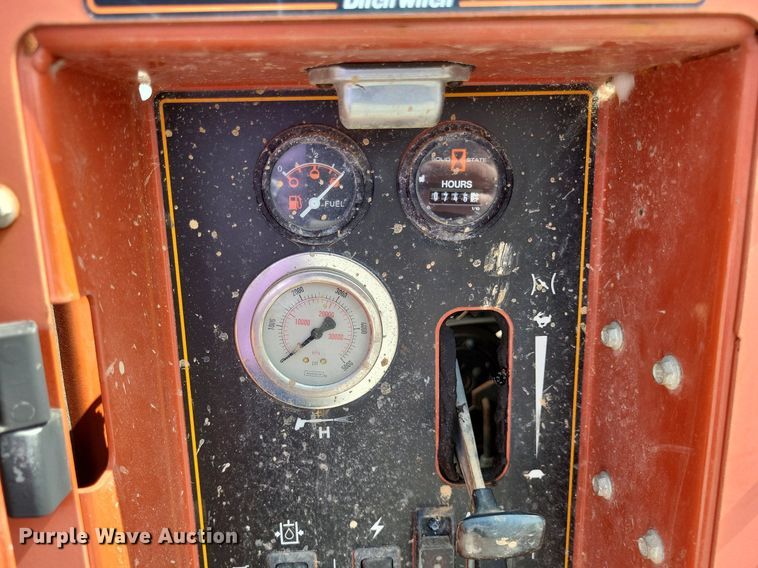 image for item DP5175 2011 Ditch Witch FX30  vacuum excavator