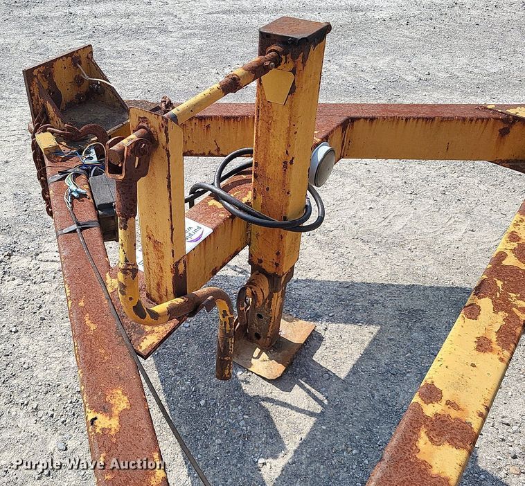 image for item DP5176 2000 Champion  reel trailer