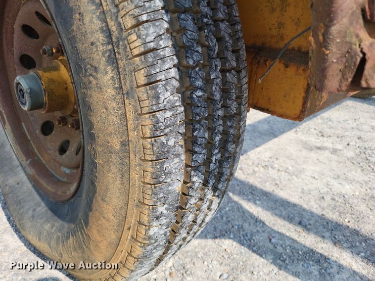 image for item DP5176 2000 Champion  reel trailer