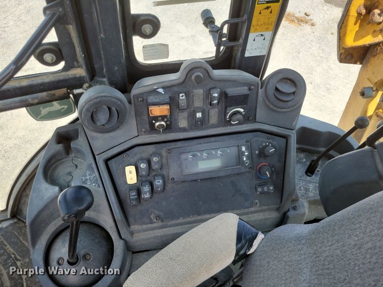 image for item DP5177 2010 John Deere 710J  backhoe