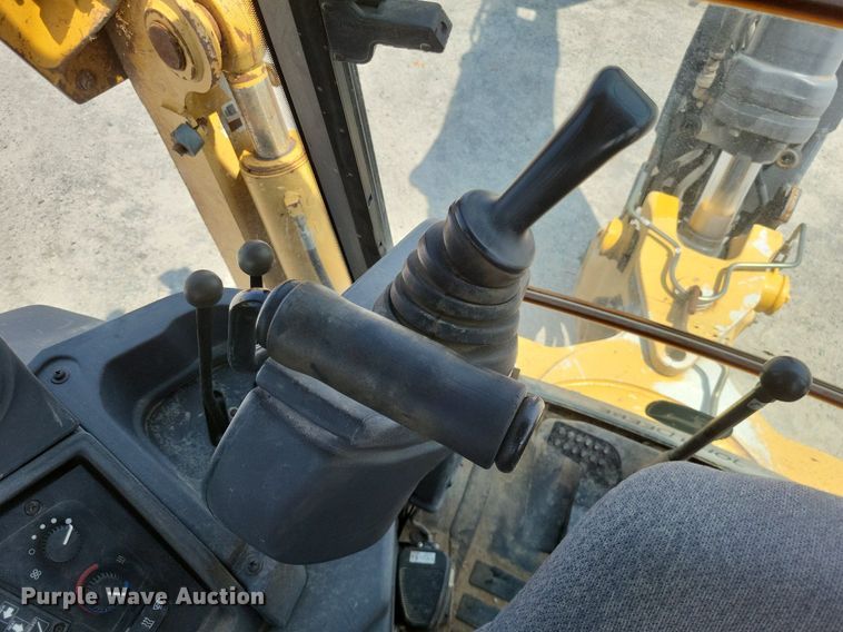 image for item DP5177 2010 John Deere 710J  backhoe