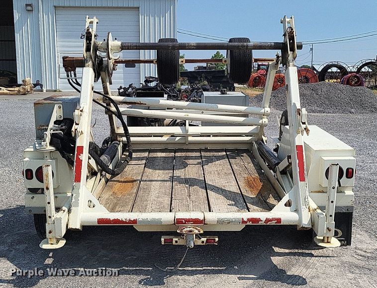 image for item DP5178 2015 Larson  reel trailer