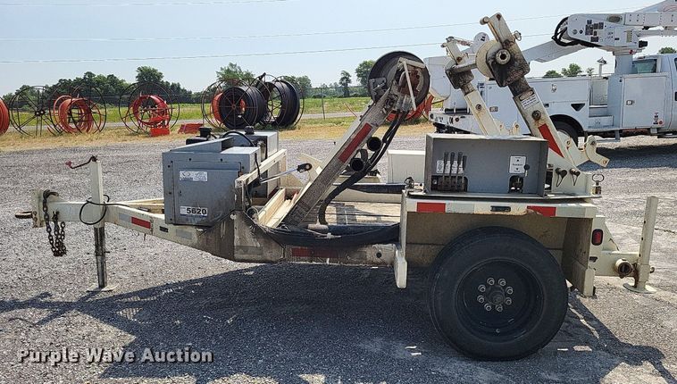 image for item DP5178 2015 Larson  reel trailer