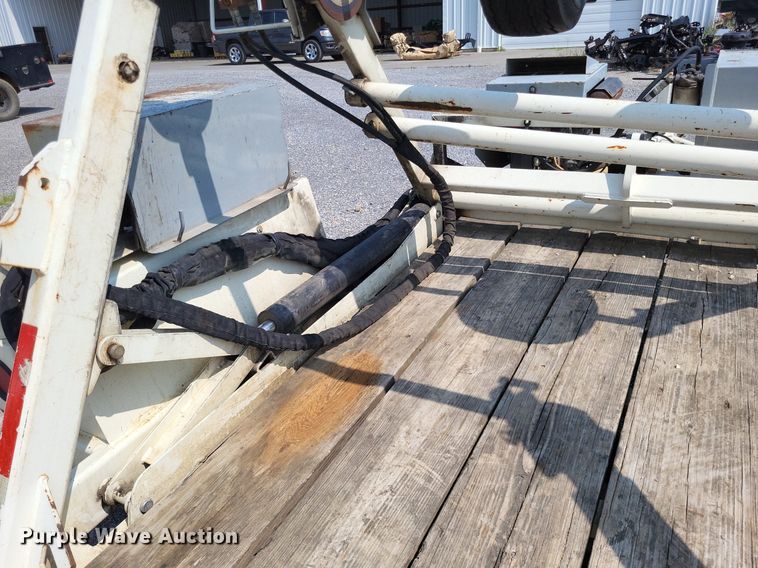 image for item DP5178 2015 Larson  reel trailer