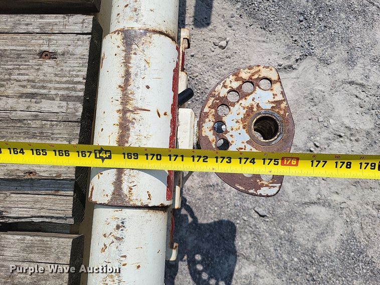 image for item DP5178 2015 Larson  reel trailer