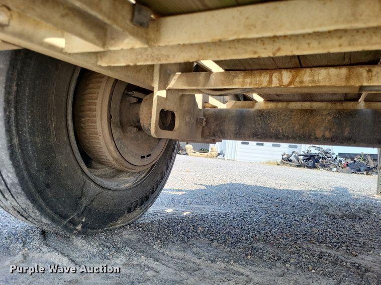 image for item DP5178 2015 Larson  reel trailer