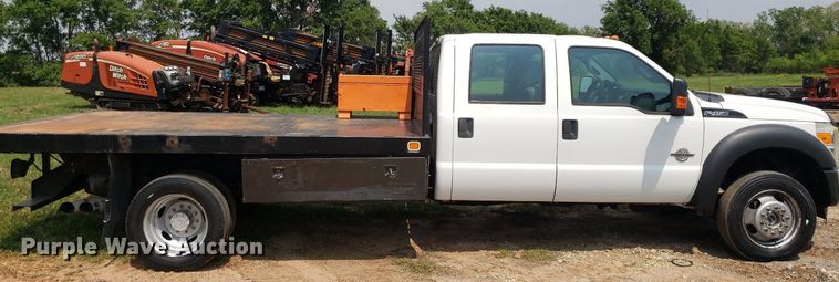 image for item DP7942 2016 Ford F450 Super Duty  Crew Cab flatbed truck
