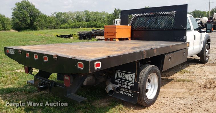 image for item DP7942 2016 Ford F450 Super Duty  Crew Cab flatbed truck