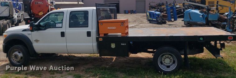 image for item DP7942 2016 Ford F450 Super Duty  Crew Cab flatbed truck