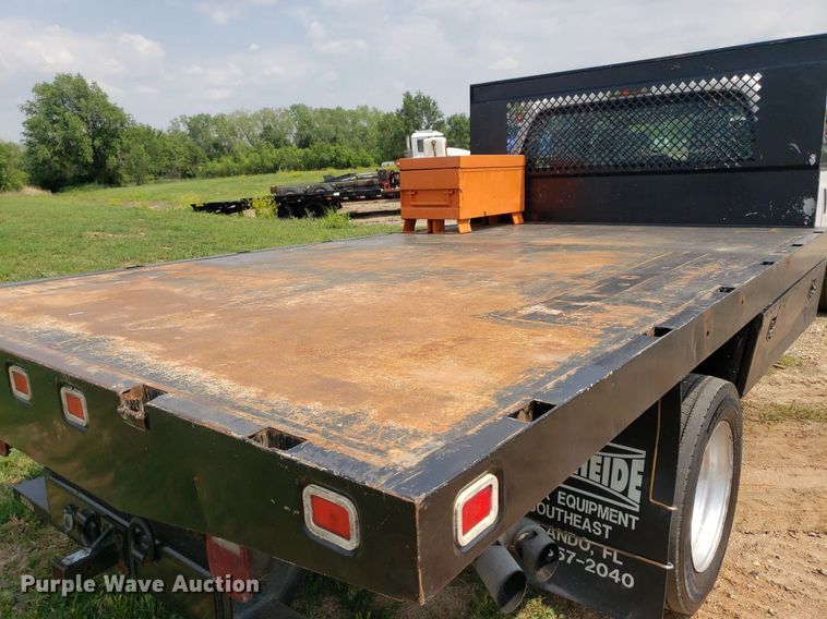 image for item DP7942 2016 Ford F450 Super Duty  Crew Cab flatbed truck