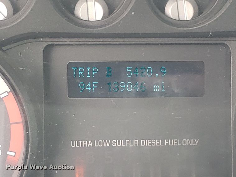 image for item DP7942 2016 Ford F450 Super Duty  Crew Cab flatbed truck