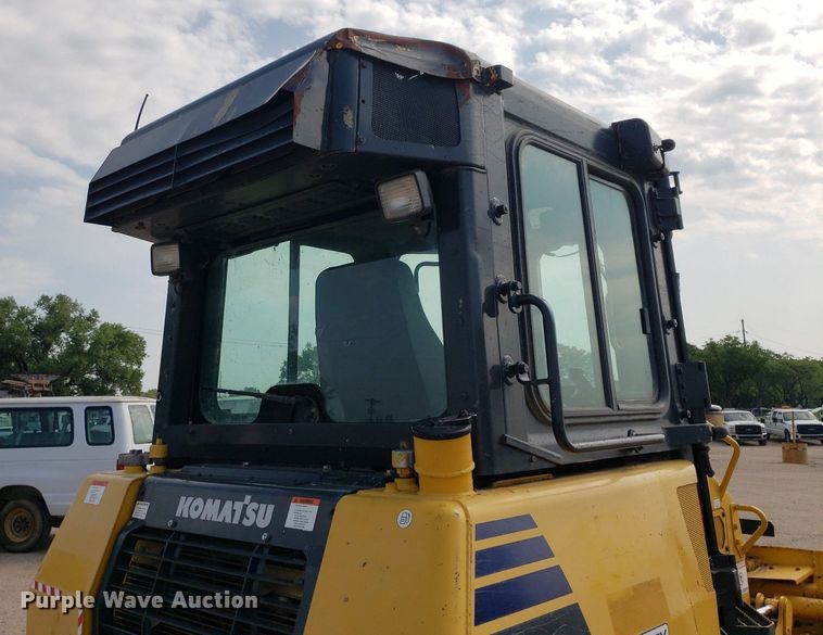 image for item DP7986 2008 Komatsu D37EX-22  dozer